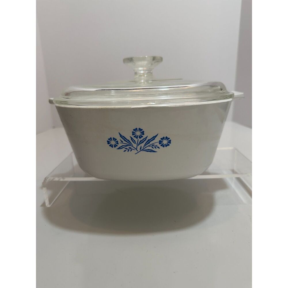 Corningware Dish w/Lid Cornflower P 2 1/2 B 2.5 QTUSA 1961-66